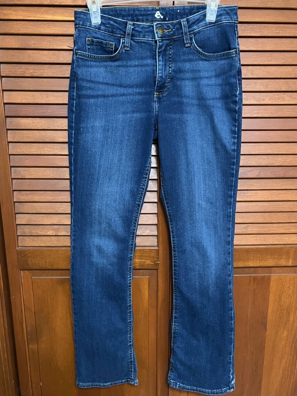 WOMEN'S ULTRA LUX COMFORT WITH FLEX MOTION BOOTCUT JEAN, 6M